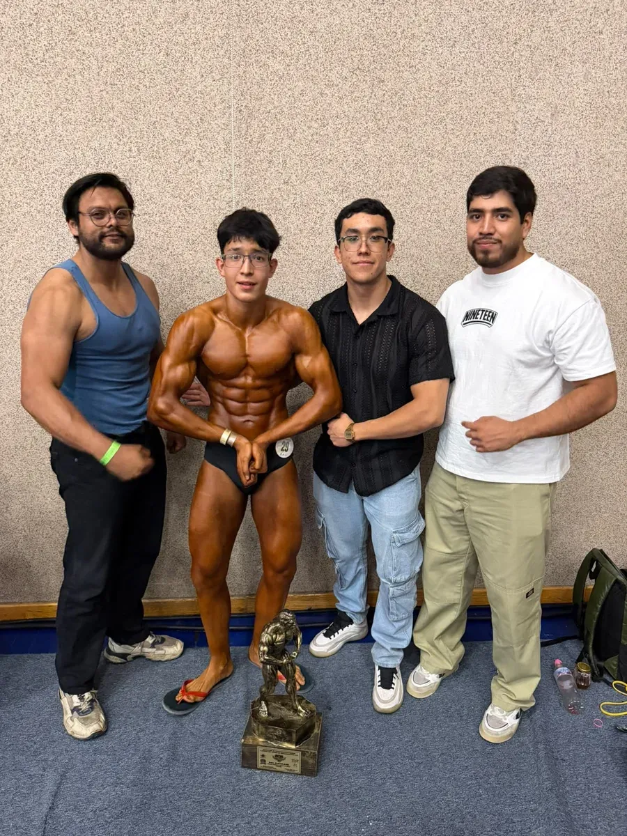 Grupo de atletas de EAB Performance